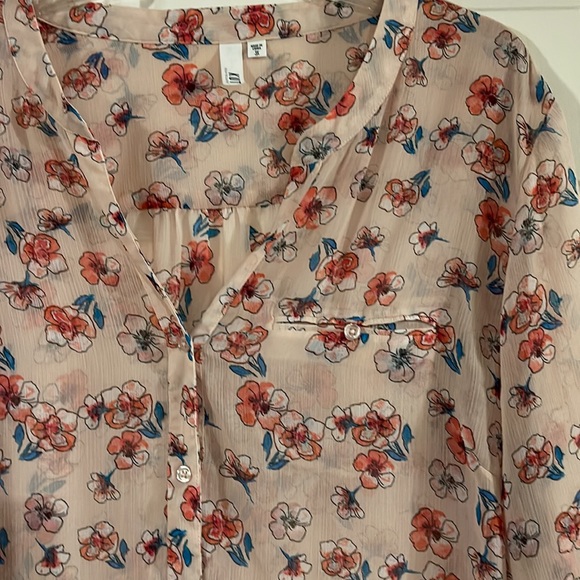 KUT from the Kloth chiffon cherry blossom button down blouse 3X - Picture 4 of 6
